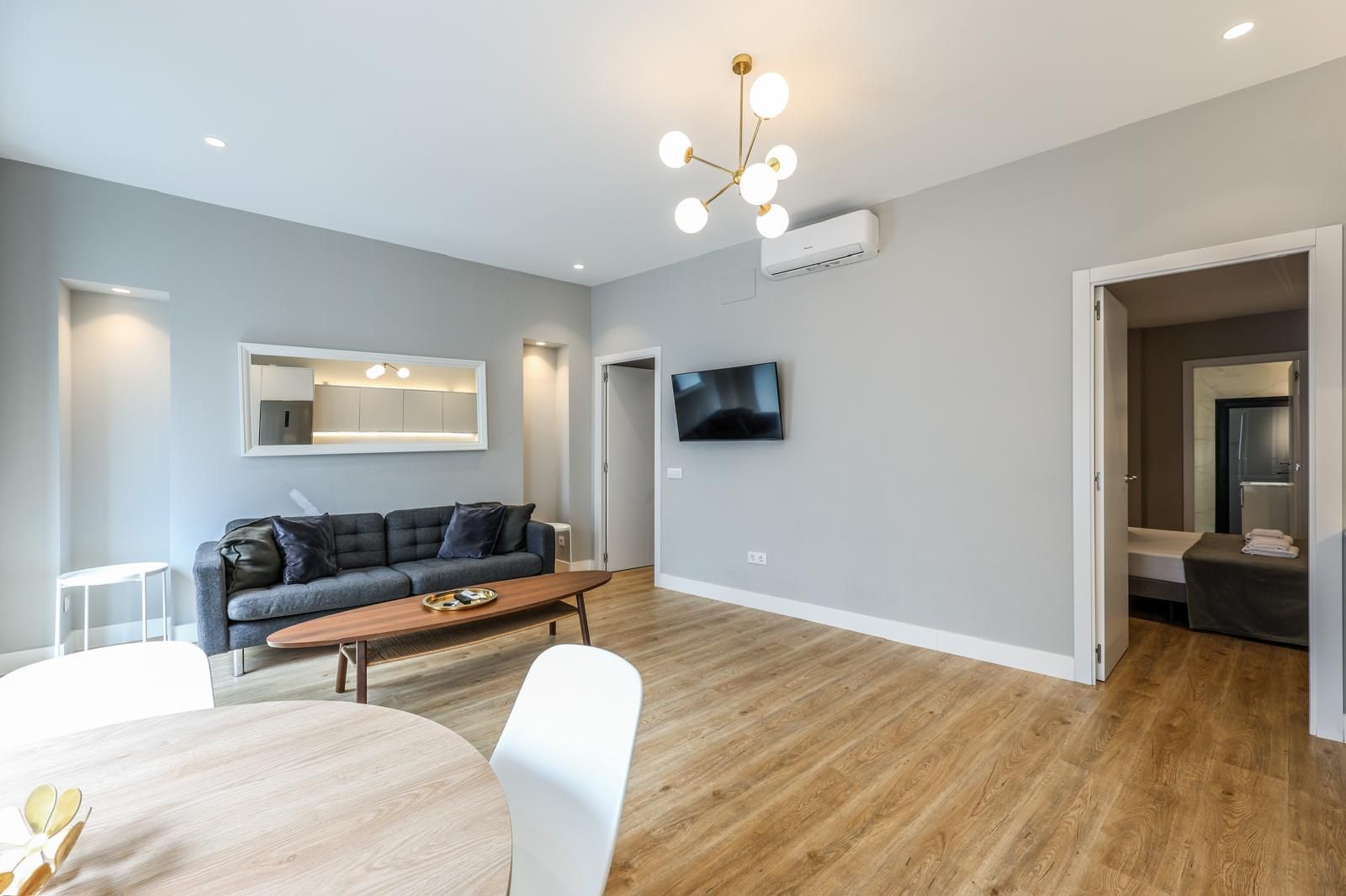 40bb4137-5d43-4c2d-a466-669ba5be734a