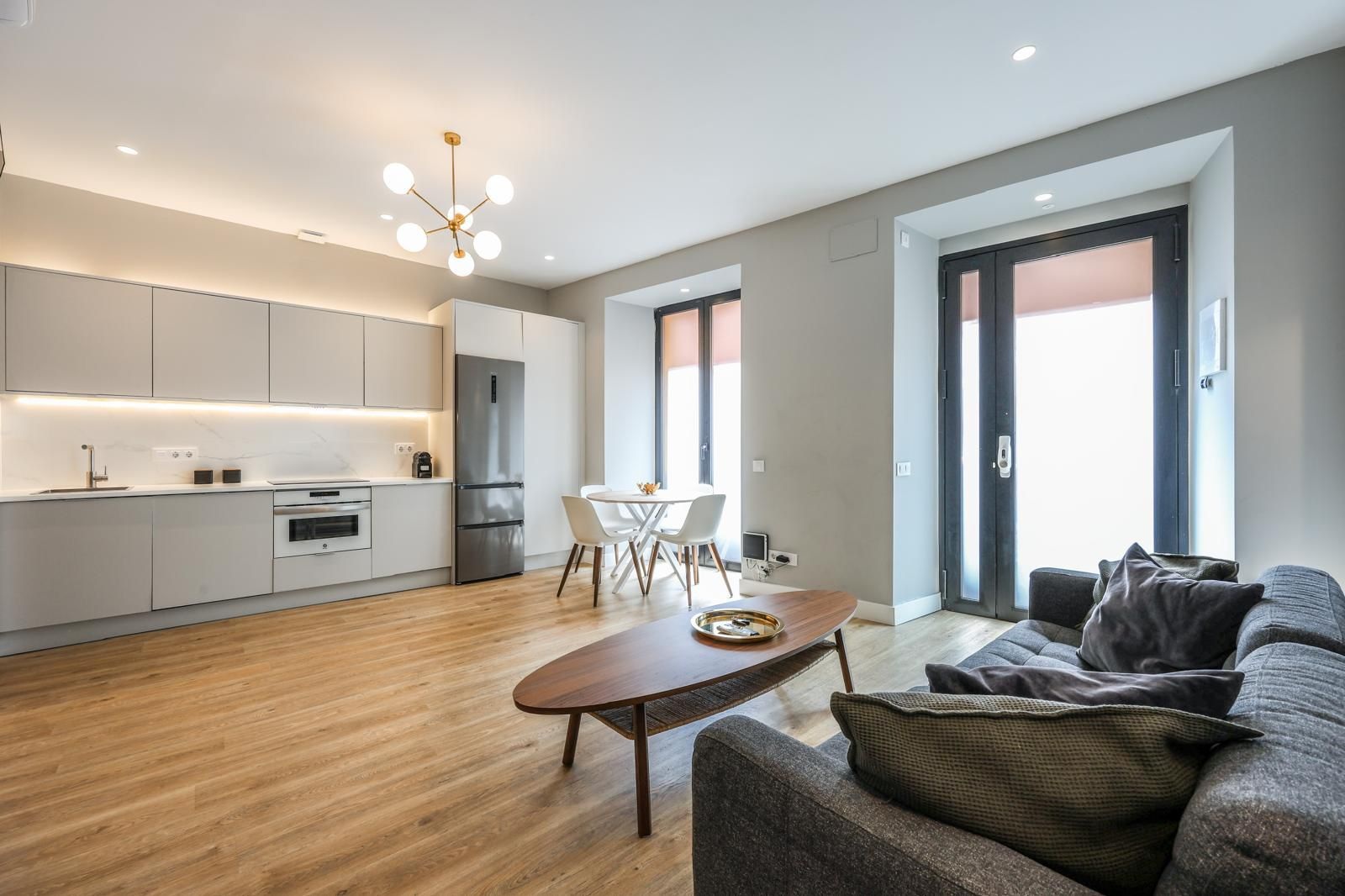 9679216f-861a-4ce8-bc51-b201663d1b7b (1)